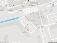 Ambulance met gepaste spoed naar de Niels Bohrplaats in Rotterdam