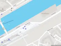 Politie met grote spoed naar de Kanaalweg in Middelburg vanwege steekincident