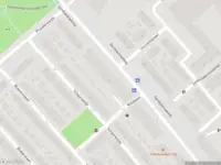 Ambulance met grote spoed naar de Dordtsestraatweg in Rotterdam