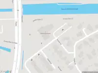 Brandweer met grote spoed naar de Hoekbree in Assen vanwege gebouwbrand