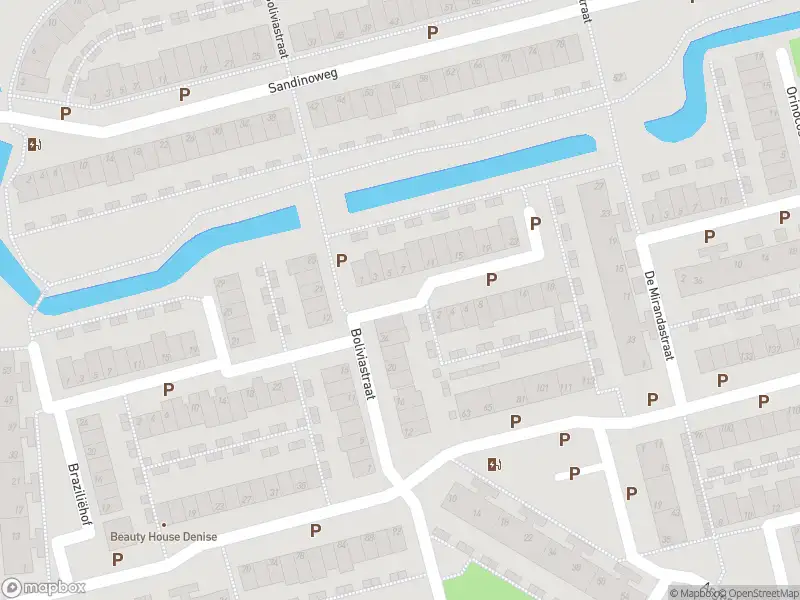 Ambulance met gepaste spoed naar de La Pazstraat in Delft