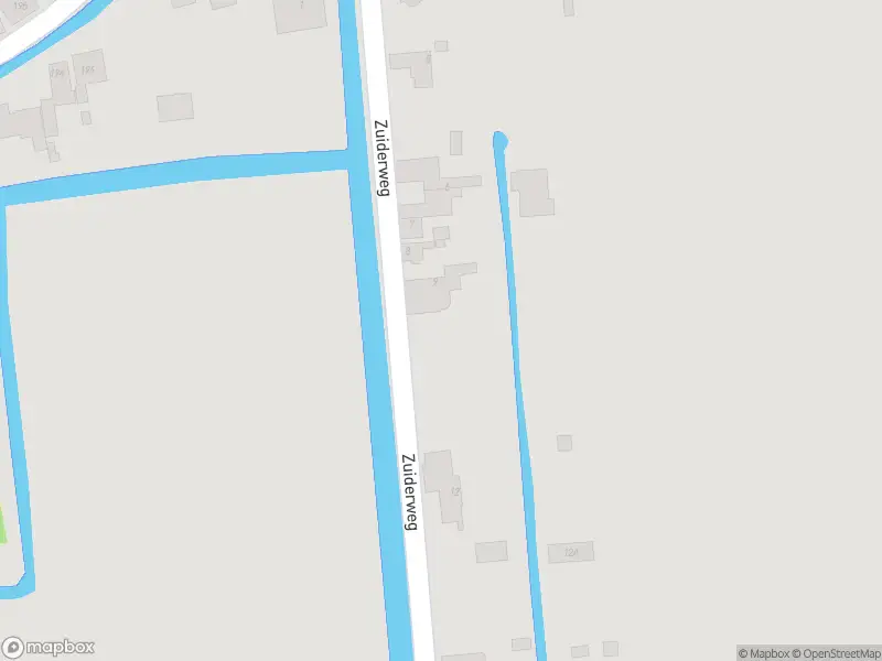 Brandweer met gepaste spoed naar de Zuiderweg in Opperdoes vanwege afgaan automatisch brandalarm