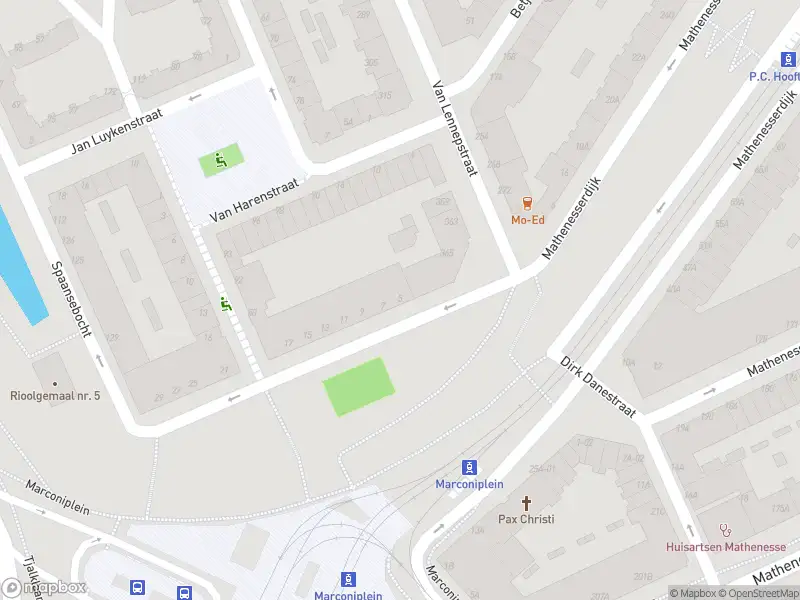 112 melding Brandweer met gepaste spoed naar de Rhijnvis Feithstraat in Rotterdam