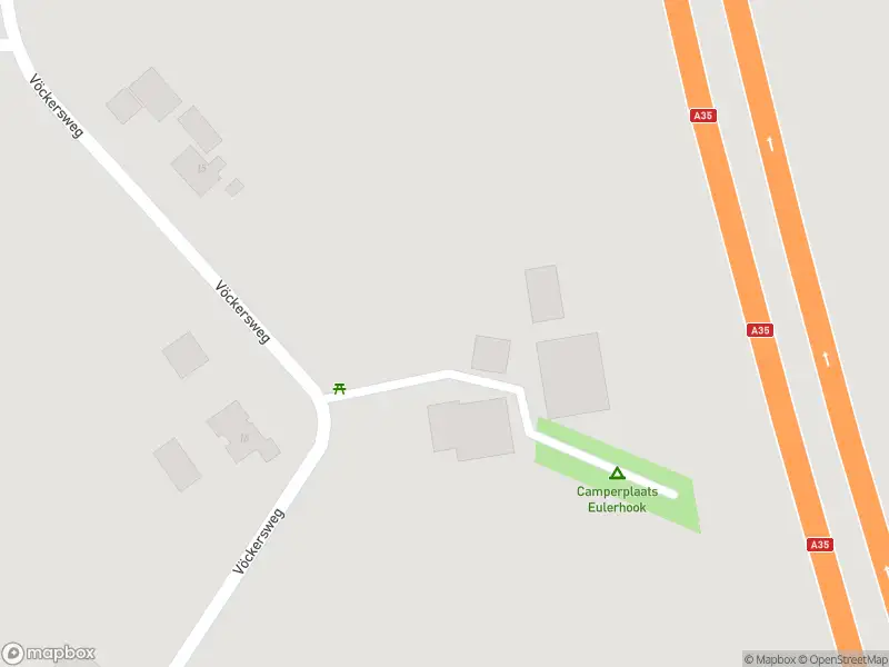 Brandweer met gepaste spoed naar de Vöckersweg in Hengelo vanwege een buitenbrand