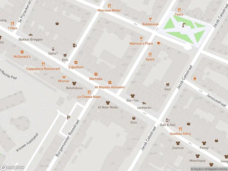 Ambulance met gepaste spoed naar de Zwart Janstraat in Rotterdam