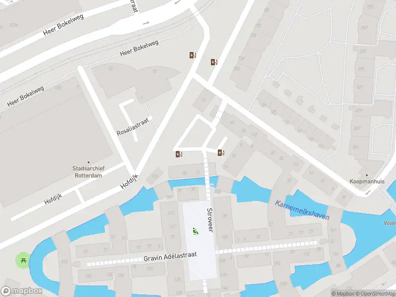 Ambulance met gepaste spoed naar de Stroveer in Rotterdam