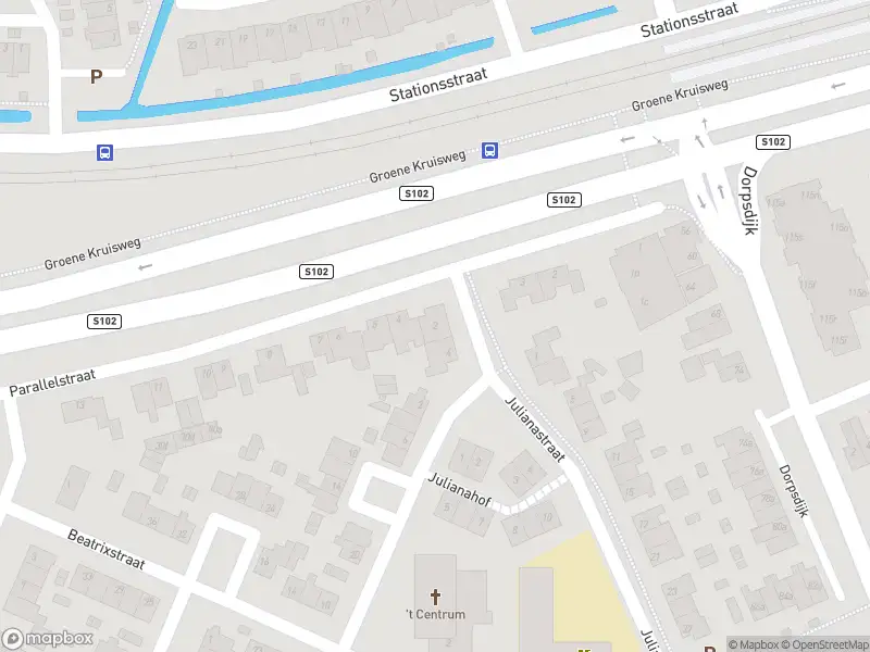 Ambulance met gepaste spoed naar de Julianastraat in Rhoon