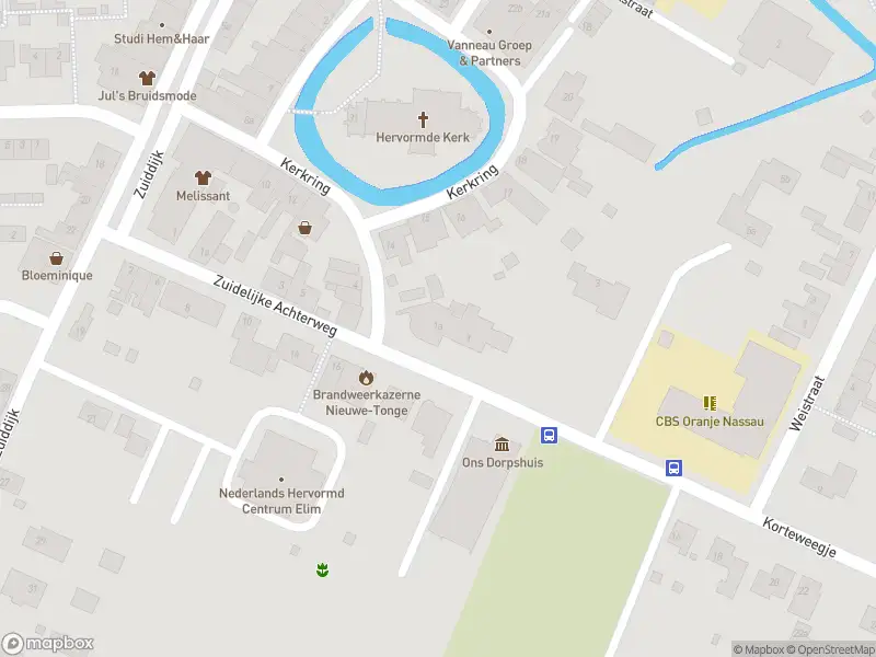 Ambulance met grote spoed naar de Korteweegje in Nieuwe-Tonge