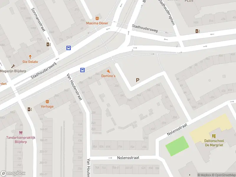 Ambulance met grote spoed naar de Stadhoudersplein in Rotterdam