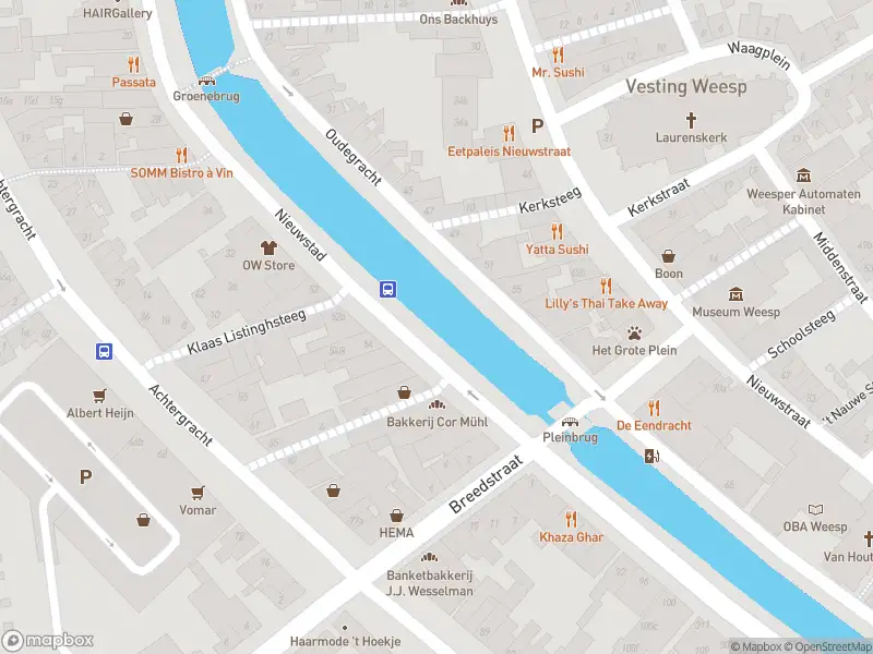 Politie naar de Nieuwstraat in Weesp vanwege ongeval met letsel