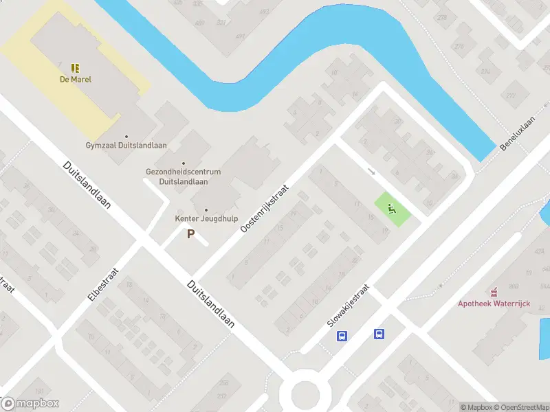 Ambulance met gepaste spoed naar de Oostenrijkstraat in Heemskerk