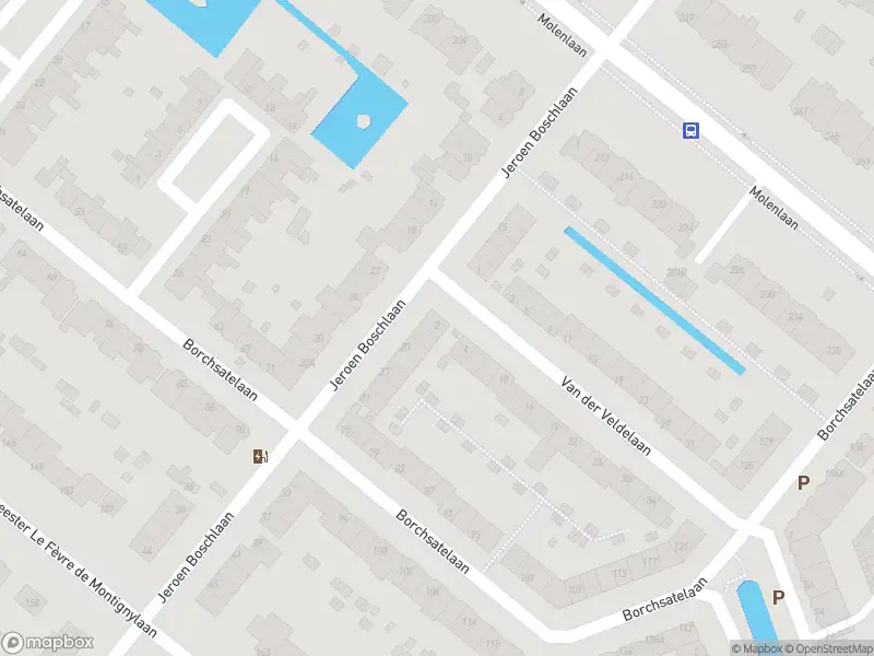 Ambulance met gepaste spoed naar de Van der Veldelaan in Rotterdam