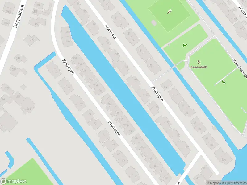 Ambulance met grote spoed naar de Kralingen in Assendelft