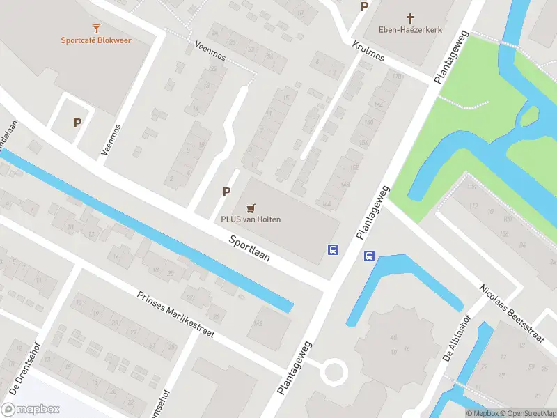 Ambulance met gepaste spoed naar de Sportlaan in Alblasserdam