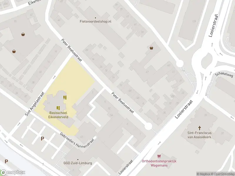 Brandweer met gepaste spoed naar de Pater Beatusstraat in Heerlen