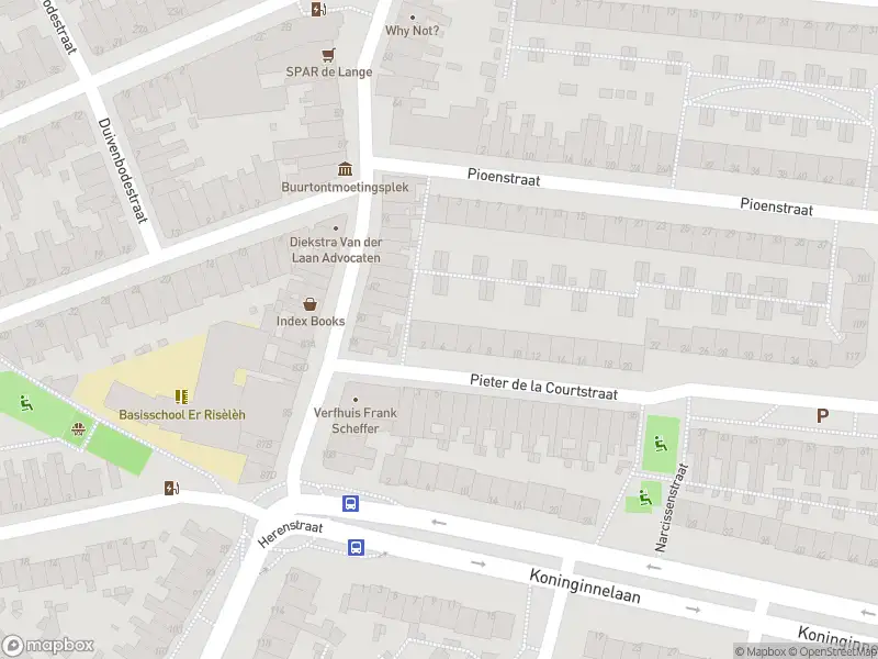 Ambulance met grote spoed naar de Herenstraat in Leiden