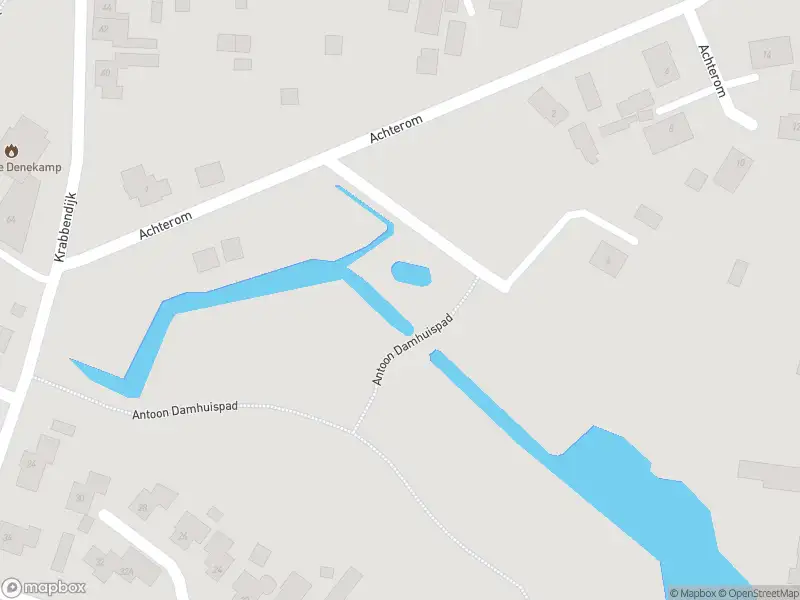 Brandweer met gepaste spoed naar de Krabbendijk in Denekamp vanwege stormschade