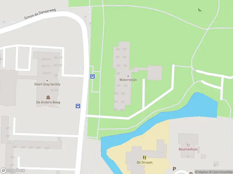 Ambulance met grote spoed naar de Maarten Harpertsz. Trompweg in Dordrecht