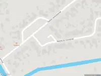 Brandweer met gepaste spoed naar de Hoefnagelsplein in Griendtsveen vanwege afhijsen patient