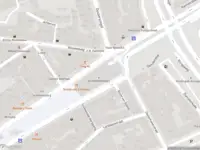 Brandweer met grote spoed naar de Damsterplein in Groningen vanwege afgaan automatisch brandalarm