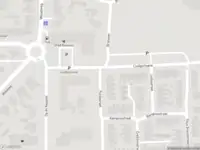 Brandweer met gepaste spoed naar de Mearsloatswal in Dokkum vanwege afhijsen patient