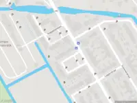 Ambulance met grote spoed naar de Gondelplantsoen in Nieuw-Lekkerland