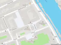 Ambulance met gepaste spoed naar de Cullinanplein in Amsterdam