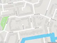 Ambulance met gepaste spoed naar de Tjalkstraat in Alkmaar