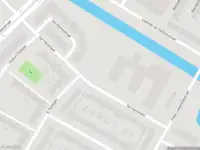 Ambulance met grote spoed naar de Arcadialaan in Alkmaar