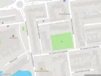 Brandweer met grote spoed naar de Hendrik Chabotstraat in Rosmalen vanwege gebouwbrand