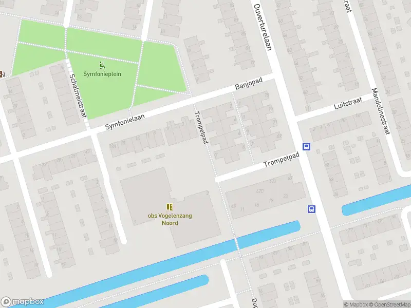 Ambulance met gepaste spoed naar de Trompetpad in Spijkenisse