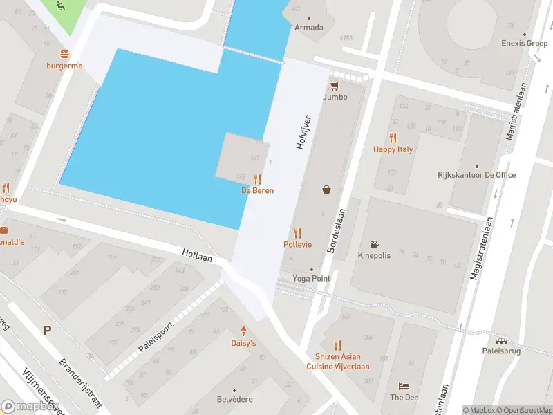 Brandweer met grote spoed naar de Hofvijver in 's-Hertogenbosch vanwege gebouwbrand