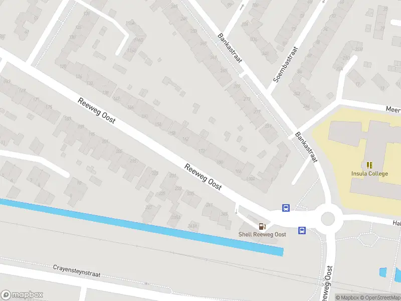 Ambulance met gepaste spoed naar de Reeweg Oost in Dordrecht