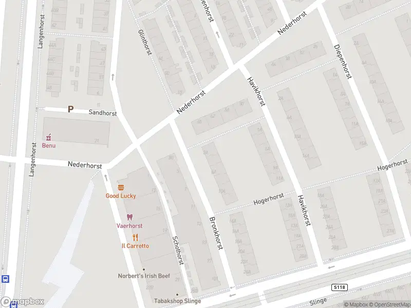 Ambulance met grote spoed naar de Bronkhorst in Rotterdam