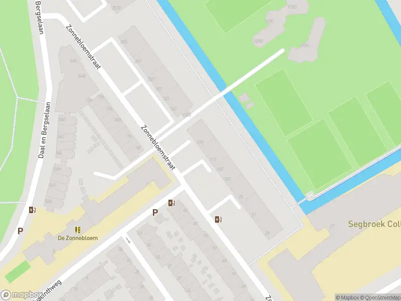 Ambulance met gepaste spoed naar de Akeleistraat in 's-Gravenhage