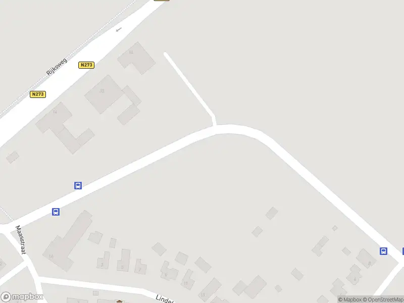 Brandweer met grote spoed naar de Lindelaan in Kessel vanwege gebouwbrand