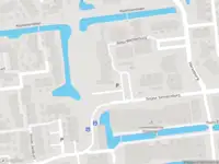 Ambulance met gepaste spoed naar de Anton Wachterburg in Capelle aan den IJssel