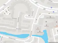 Ambulance met grote spoed naar de Slochterdiep in Zaandam