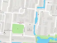 Ambulance met grote spoed naar de Leeuwenburg in Gouda