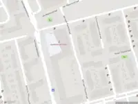 Ambulance met grote spoed naar de Adriaan Pauwstraat in Vlaardingen