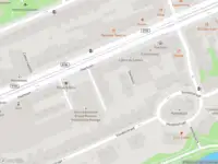 Ambulance met grote spoed naar de Vondelstraat in Amsterdam