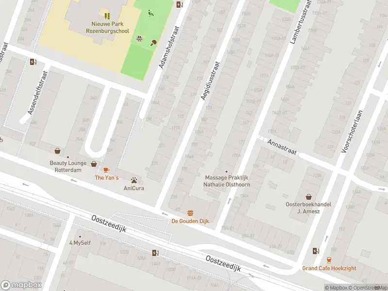 Ambulance met grote spoed naar de Aegidiusstraat in Rotterdam