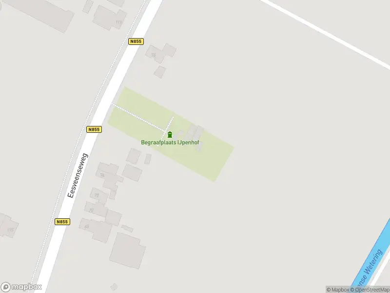 Politie naar de Eesveenseweg in Eesveen vanwege voertuigen te water