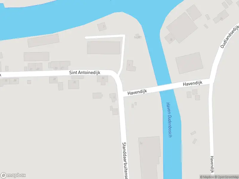 Brandweer met gepaste spoed naar de Standdaarbuitensedijk in Oud Gastel vanwege wateroverlast