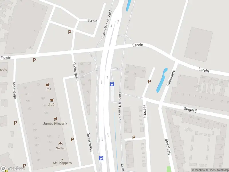 Brandweer met gepaste spoed naar de Dikkersplein in Hengelo