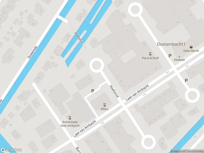 Ambulance met grote spoed naar de Hoefsmid in Nootdorp