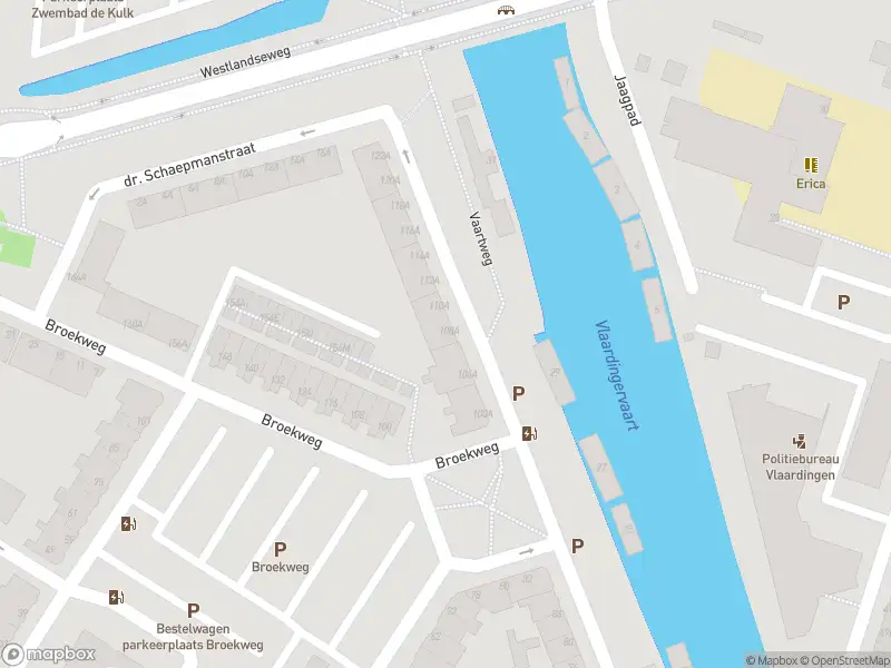 Ambulance met grote spoed naar de Vaartweg in Vlaardingen