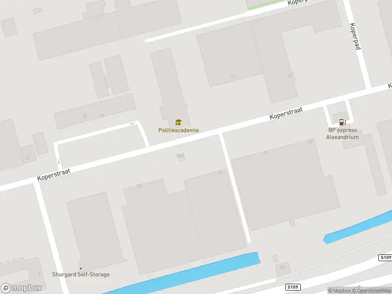 Politie naar de Koperstraat in Rotterdam