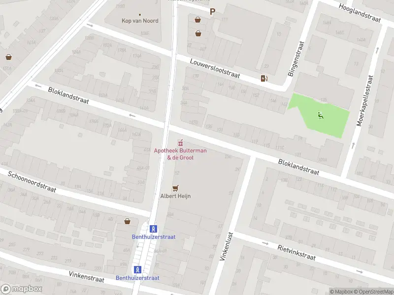 Ambulance met gepaste spoed naar de Benthuizerstraat in Rotterdam