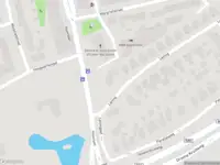 Ambulance met gepaste spoed naar de Laning in Spijkenisse